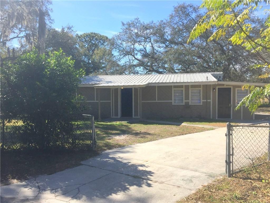 1901 N Mobile Villa Dr., Lutz, FL 33549