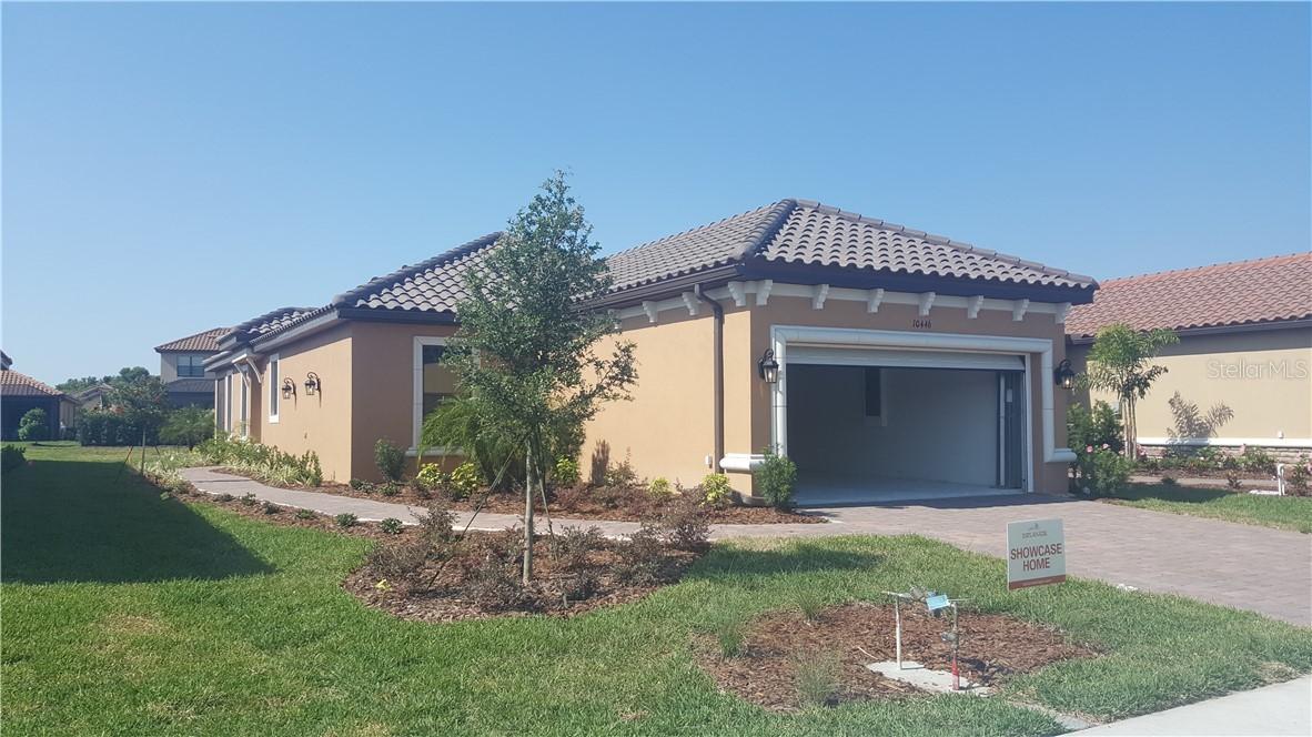 10446 Highland Park Pl., Palmetto, FL 34221