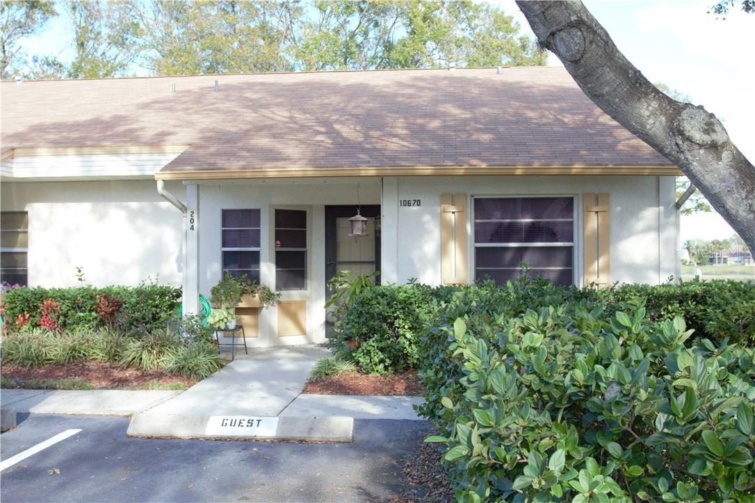 10670 43rd St. #204, Clearwater, FL 33762