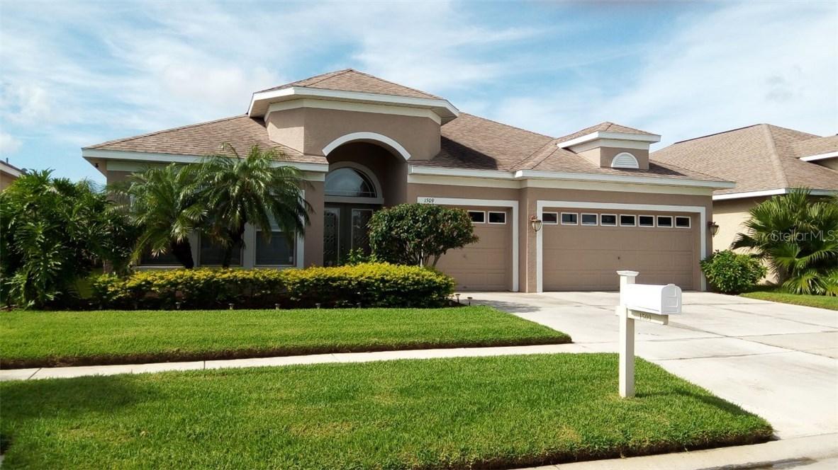 1509 Bonita Bluff Ct., Ruskin, FL 33570