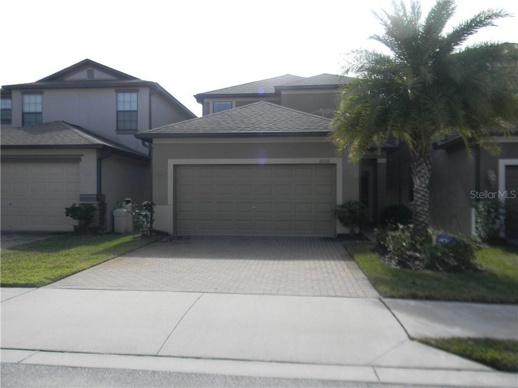 2726 Garden Falls Dr., Brandon, FL 33511