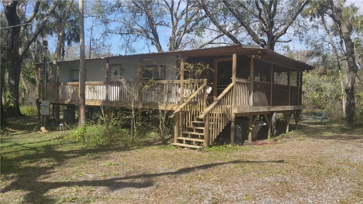 3240 SE 42nd Ave., Ruskin, FL 33570
