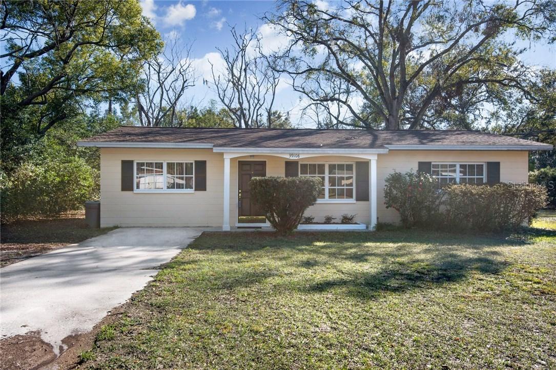 39108 Manor Dr., Zephyrhills, FL 33542