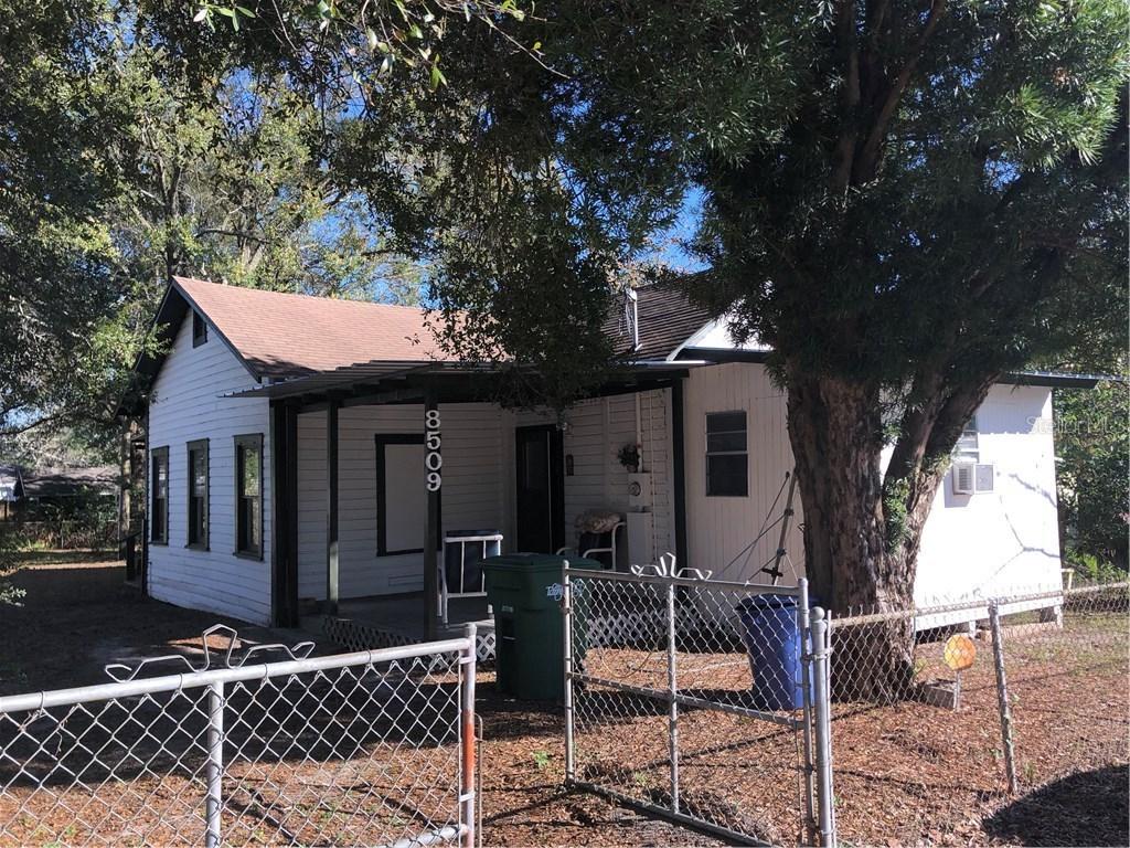 8509 N 47th St., Tampa, FL 33617