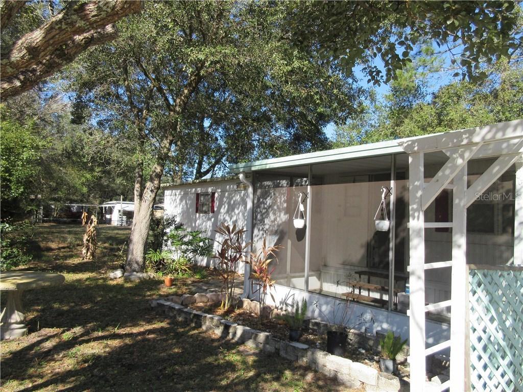 1920 S Mobile Villa Dr., Lutz, FL 33549