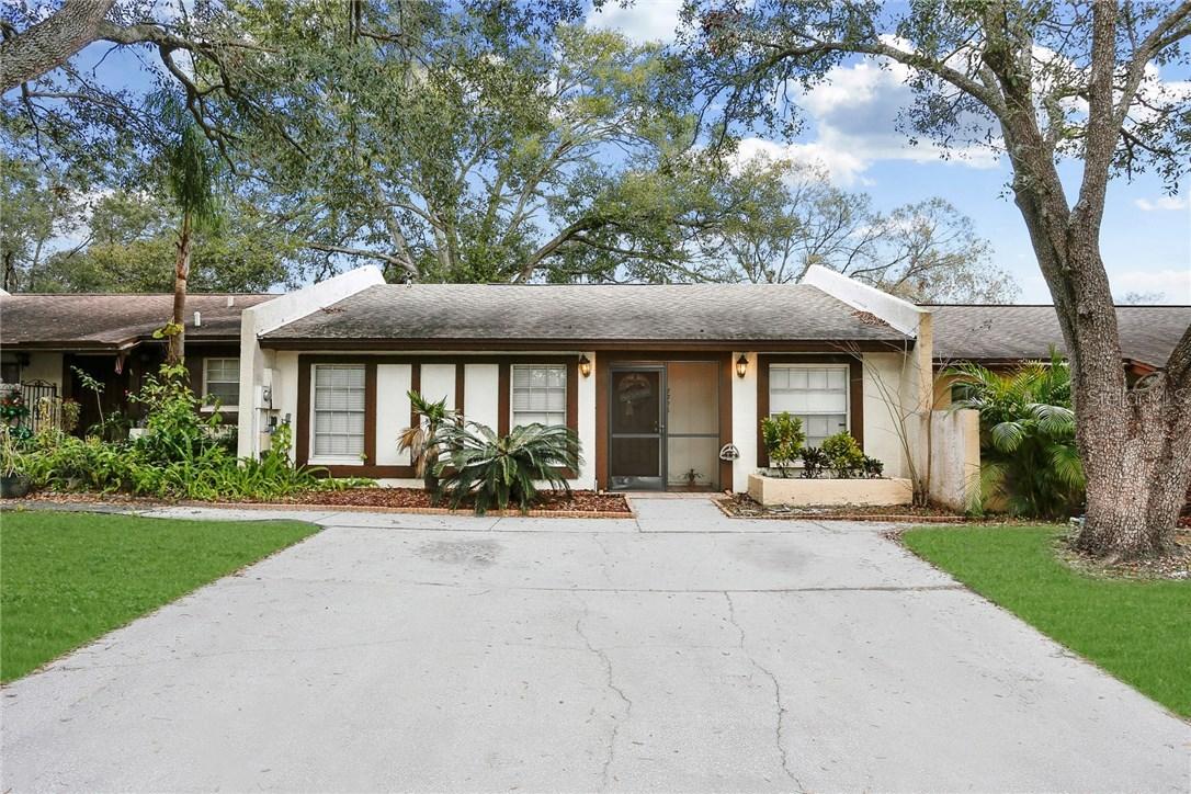 7706 Sumter Ct., Temple Terrace, FL 33637