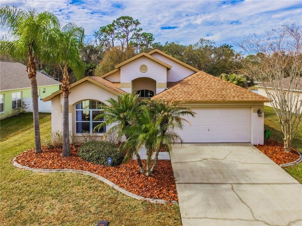 1813 Golden Dawn Pl., Wesley Chapel, FL 33543