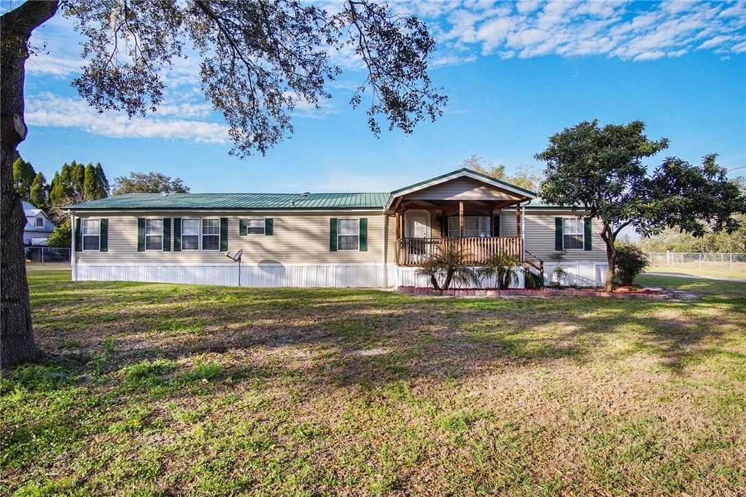 8611 County Line Rd., Lithia, FL 33547