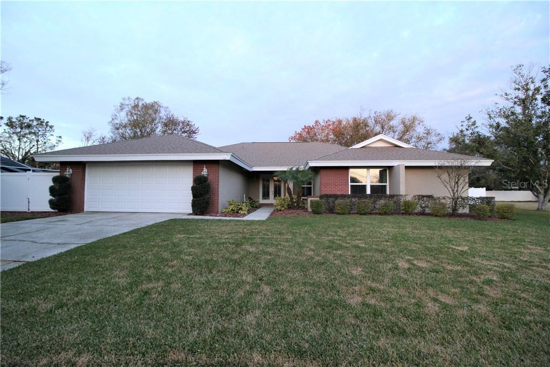 14808 Hadleigh Way, Tampa, FL 33624