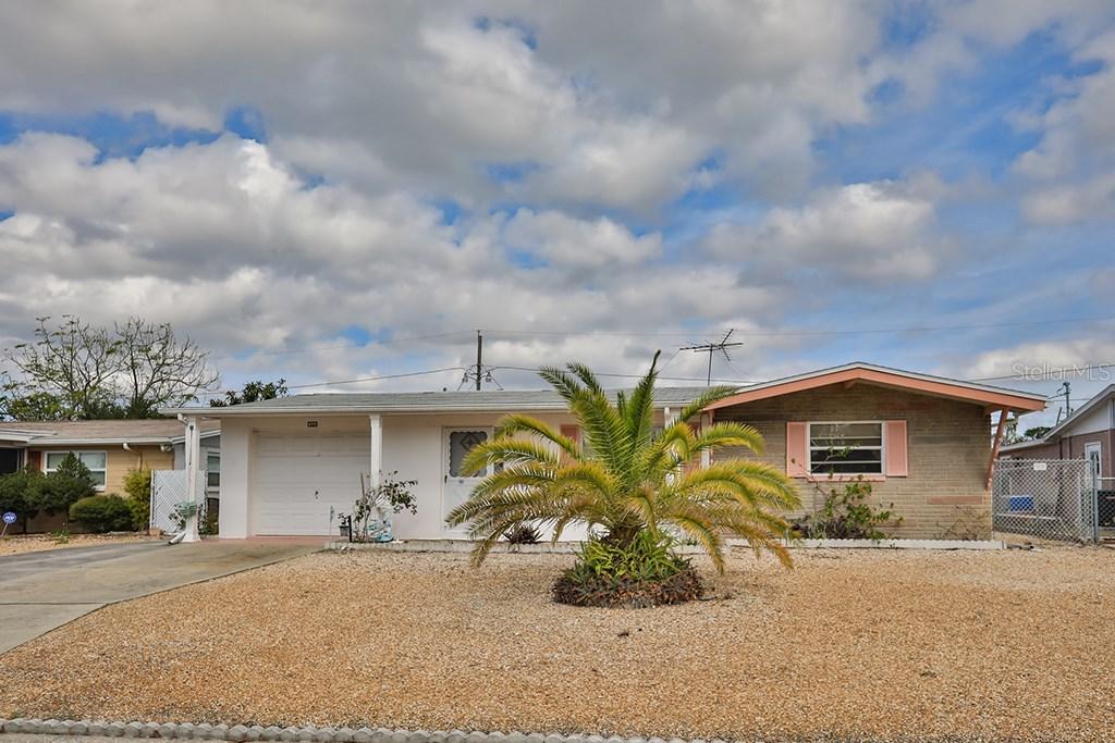 4911 Calais Dr., Holiday, FL 34690