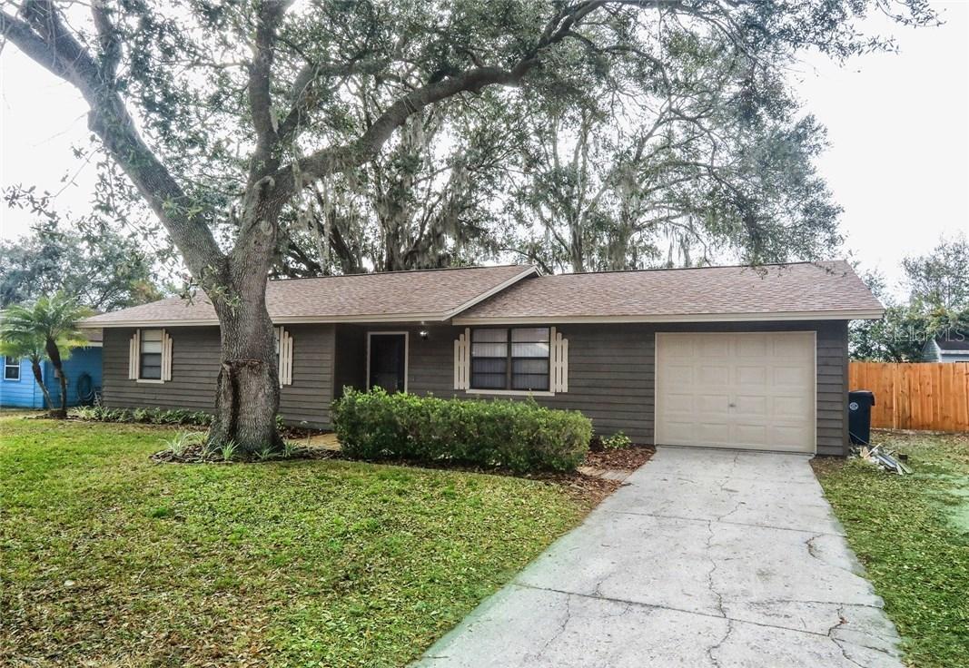 2219 Gabarone Blvd., Auburndale, FL 33823