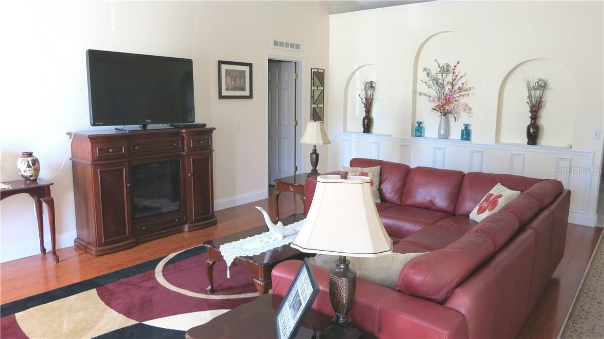 12231 Pine Bluff St., Spring Hill, FL 34609