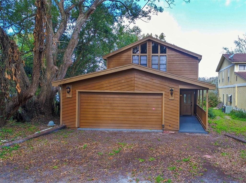 93 NW 1st Ave., Lutz, FL 33548