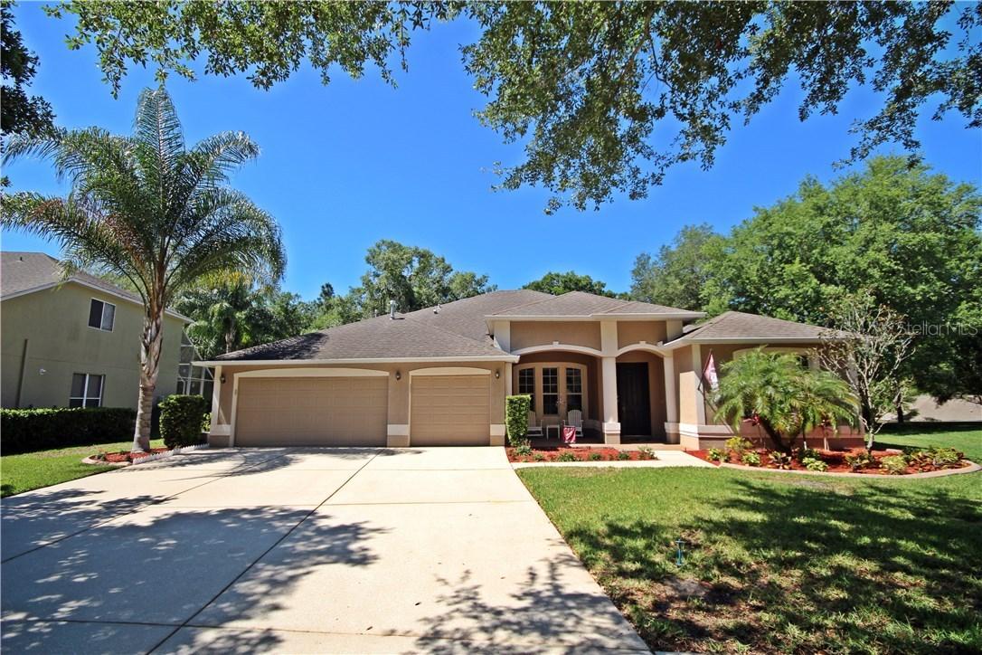 36 Camelot Ridge Dr., Brandon, FL 33511