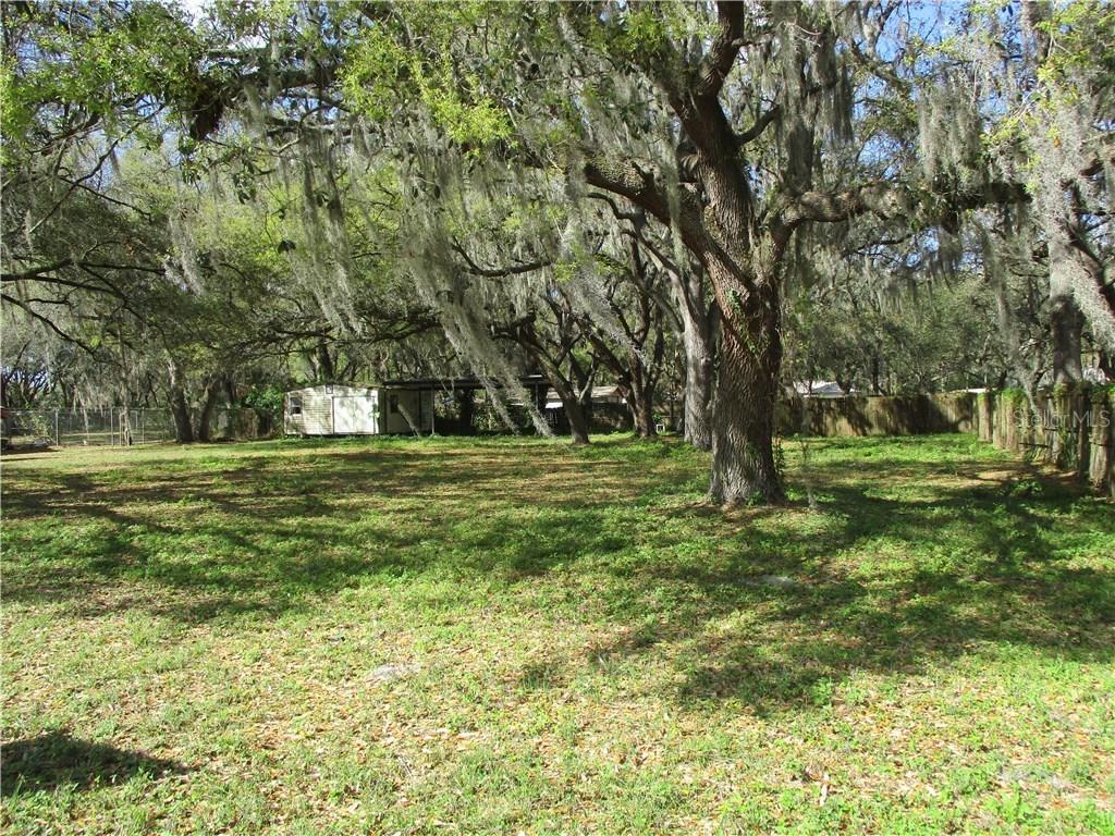 101 El Greco Dr., Brandon, FL 33511