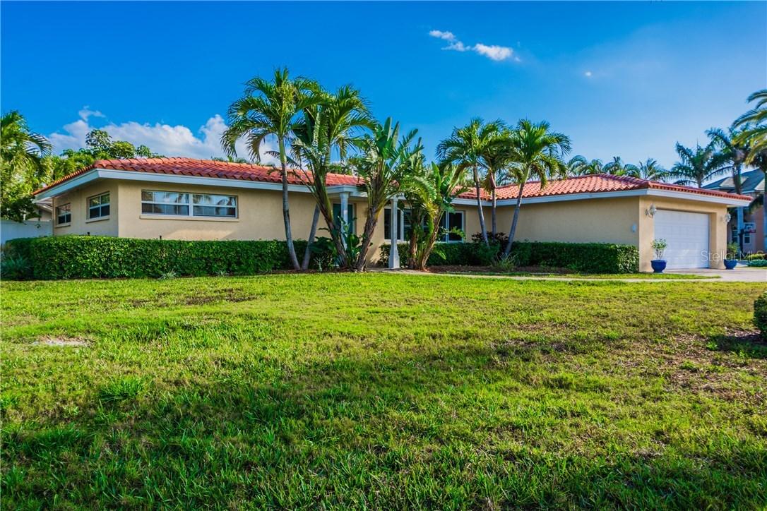 388 1st St., Tierra Verde, FL 33715