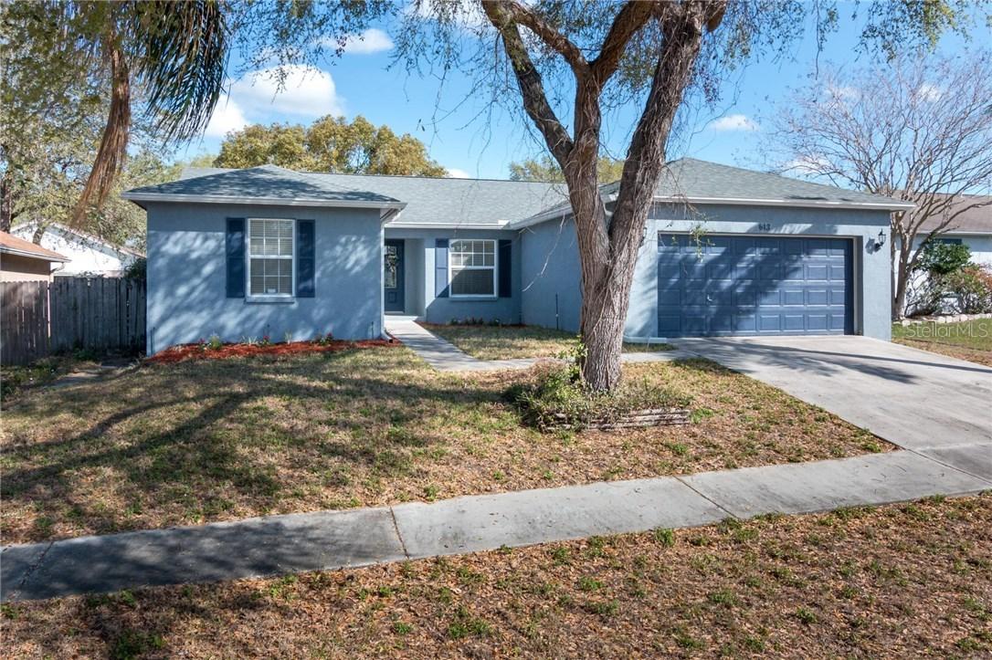 613 Lakemont Dr., Brandon, FL 33510