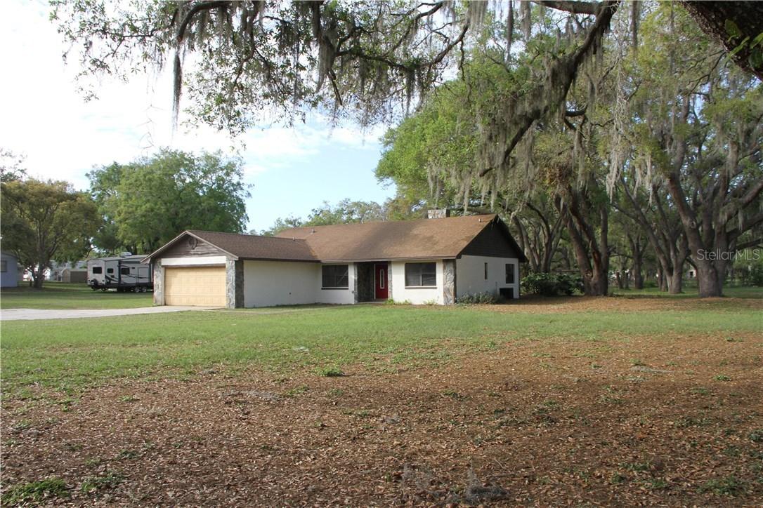1324 Walt Williams Rd., Lakeland, FL 33809