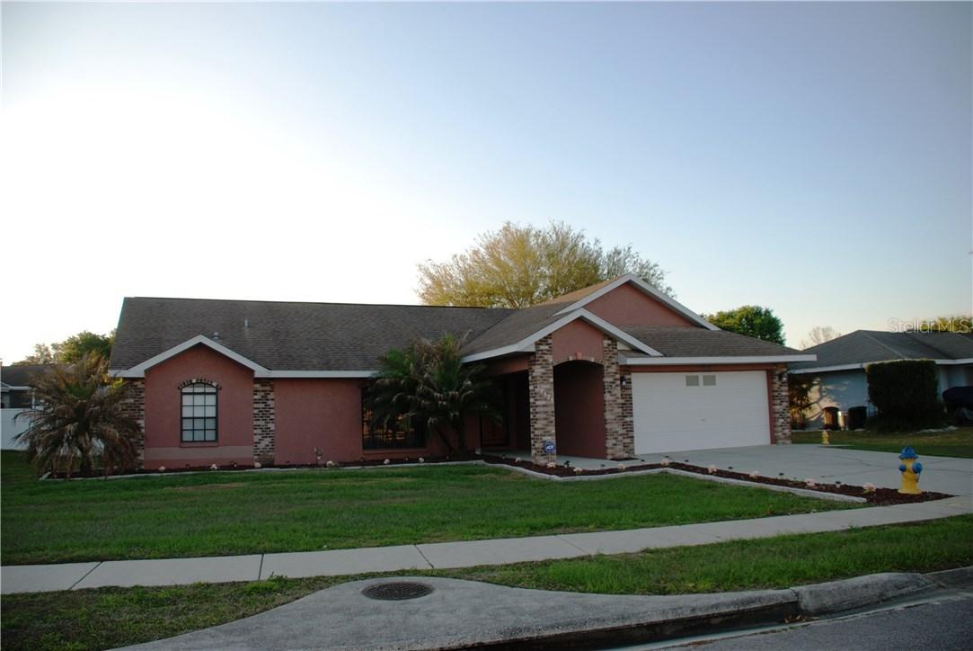 38925 Carr Dr., Zephyrhills, FL 33540