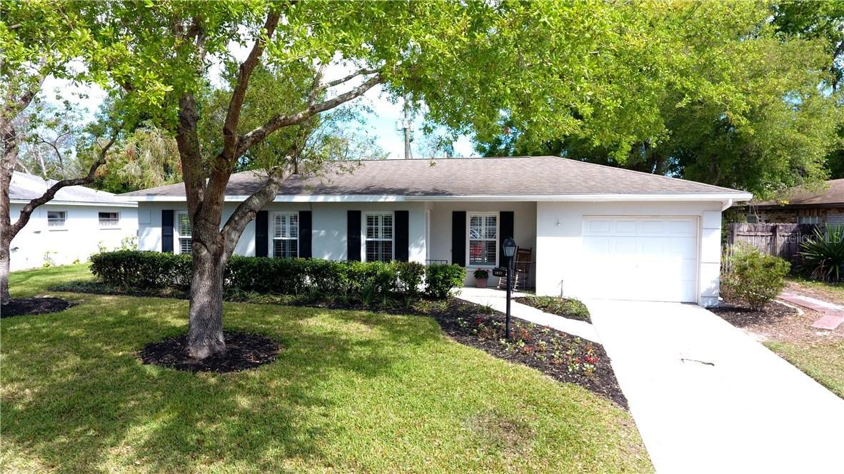 1012 Greenbriar Dr., Brandon, FL 33511