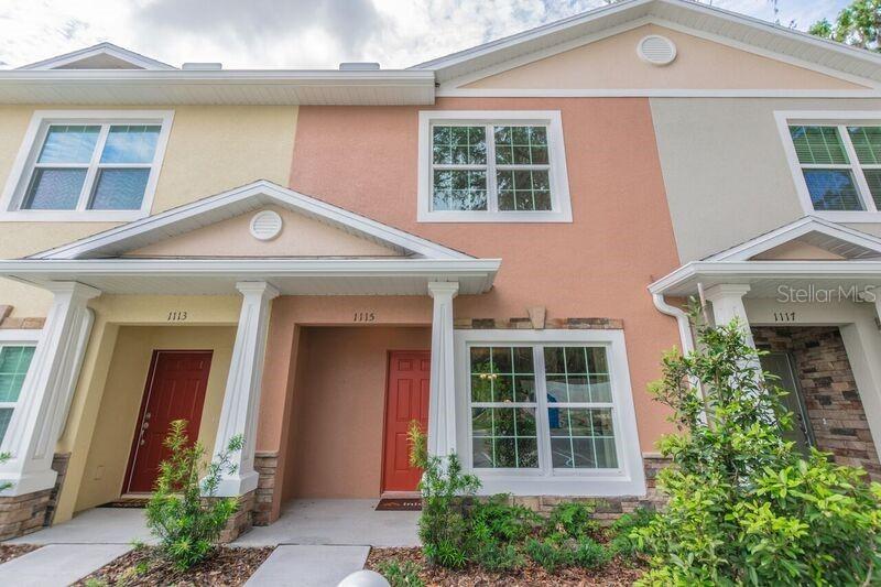 1126 Hillhurst Drive, Wesley Chapel, FL 33543