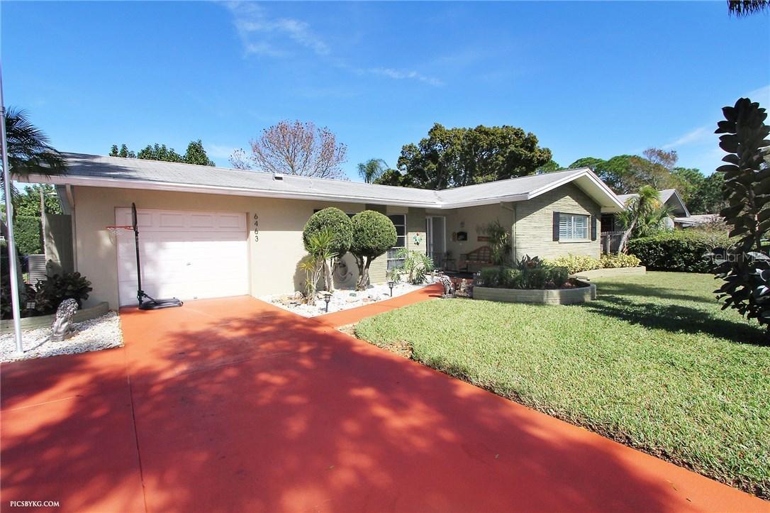 6463 1st Ave., St Petersburg, FL 33710