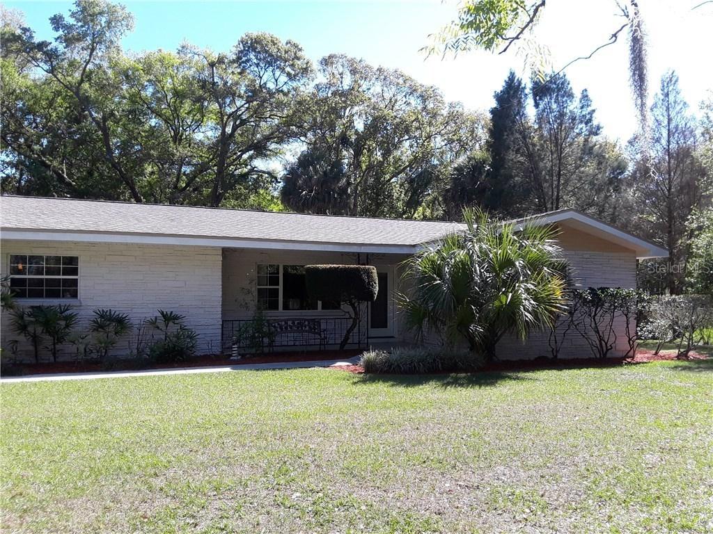 807 E Chapman Rd., Lutz, FL 33549