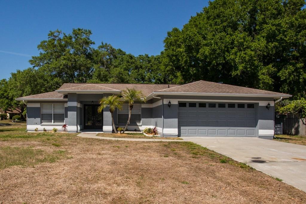 708 Willow Brook Ct., Lutz, FL 33549