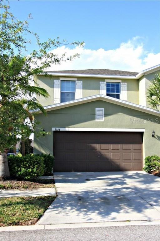 2038 Hawks View Dr., Ruskin, FL 33570