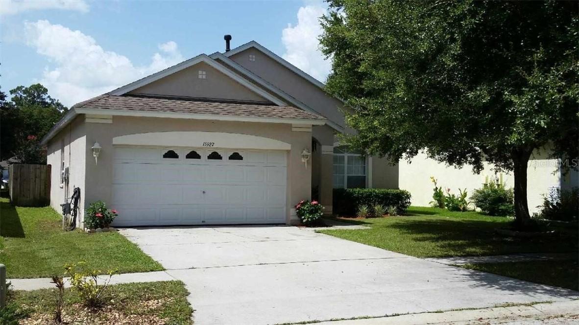 15927 Stags Leap Dr., Lutz, FL 33559