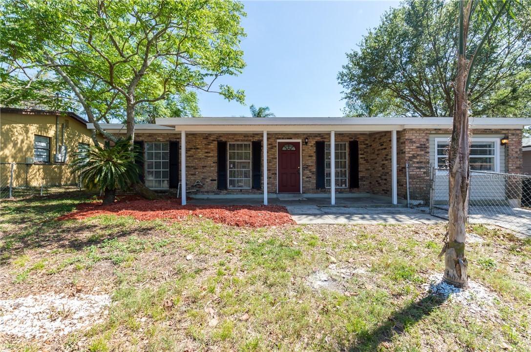 7009 Conifer Dr., Temple Terrace, FL 33637