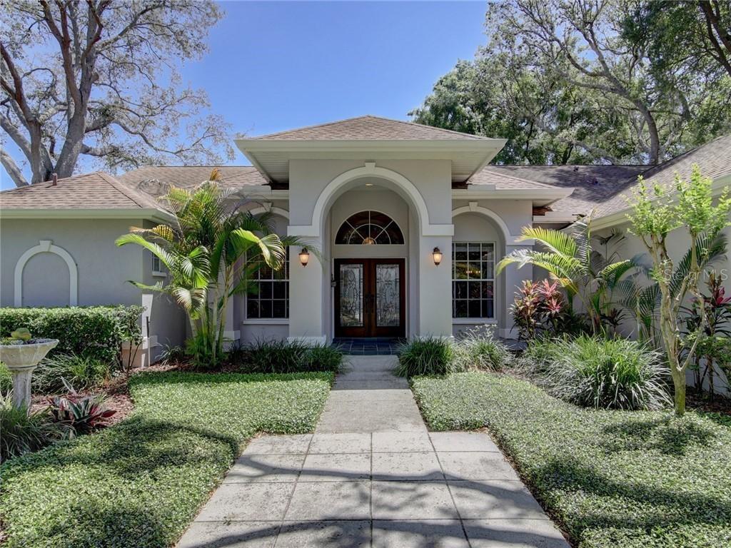 11401 W Queensway Dr., Temple Terrace, FL 33617