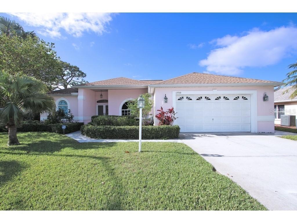 13920 Danielle Ct., Seminole, FL 33776