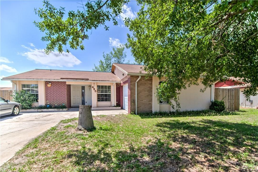 435 Ball Ct., Poinciana, FL 34759