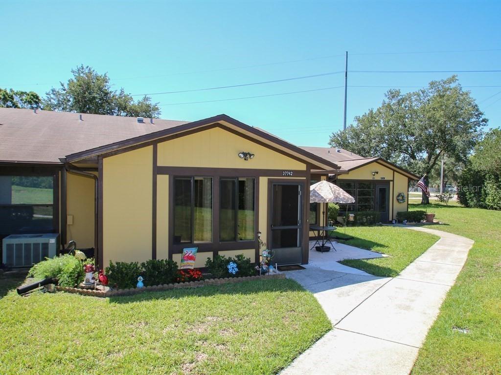37742 Alissa Dr. #D, Zephyrhills, FL 33542
