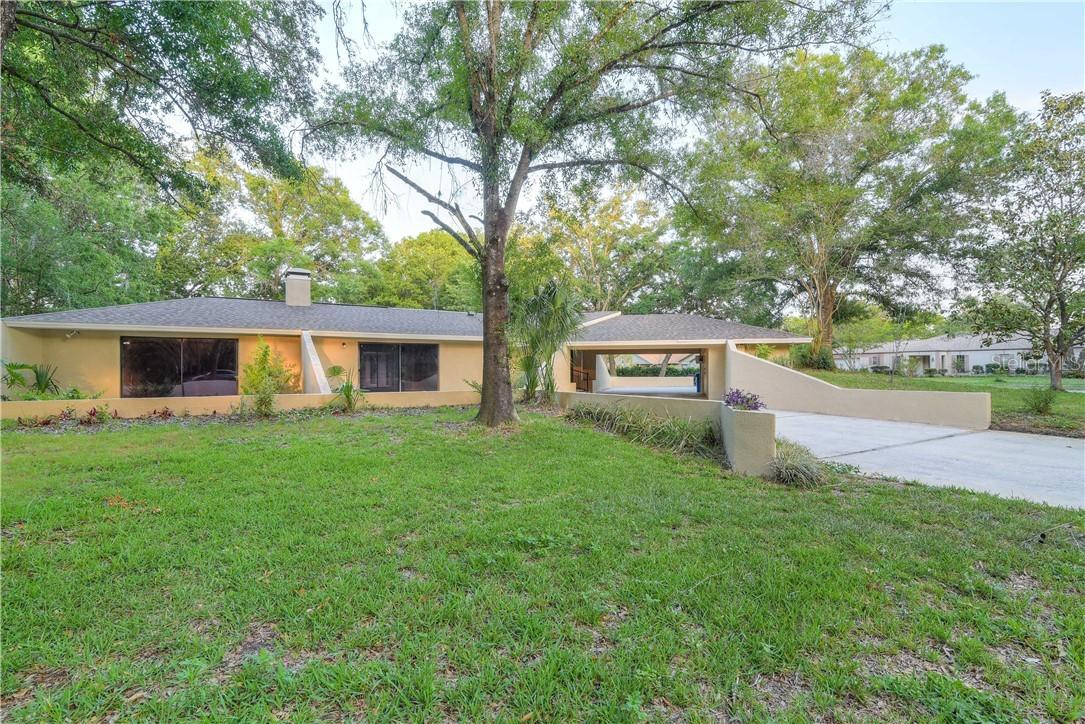 18407 Timberlan Dr., Lutz, FL 33549