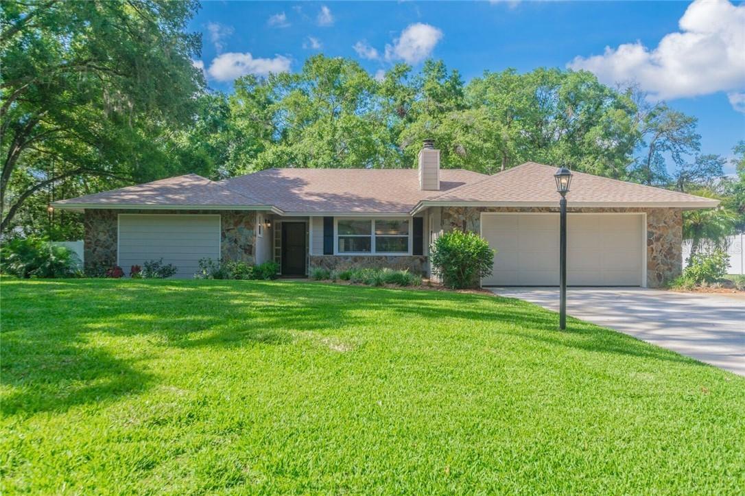 2507 Bordeaux Way, Lutz, FL 33559