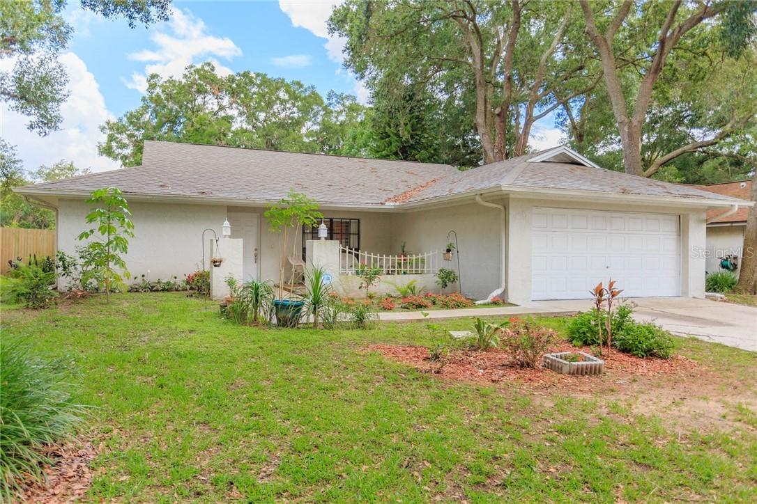 917 Benninger Dr., Brandon, FL 33510