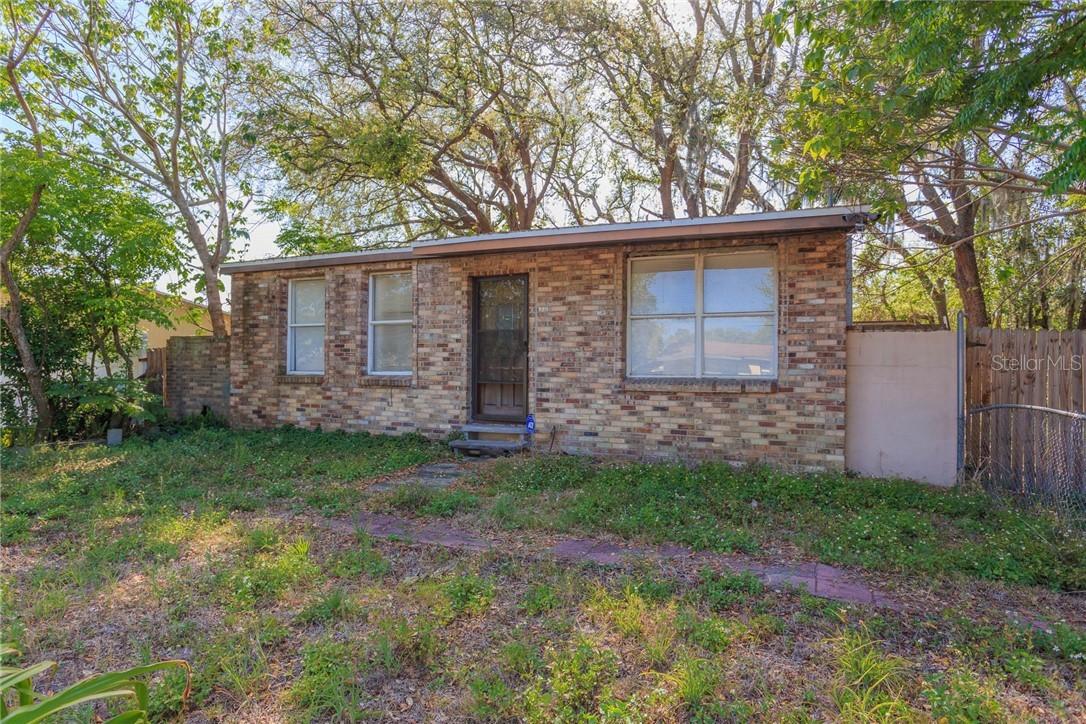 14938 Pinecrest Rd., Tampa, FL 33613