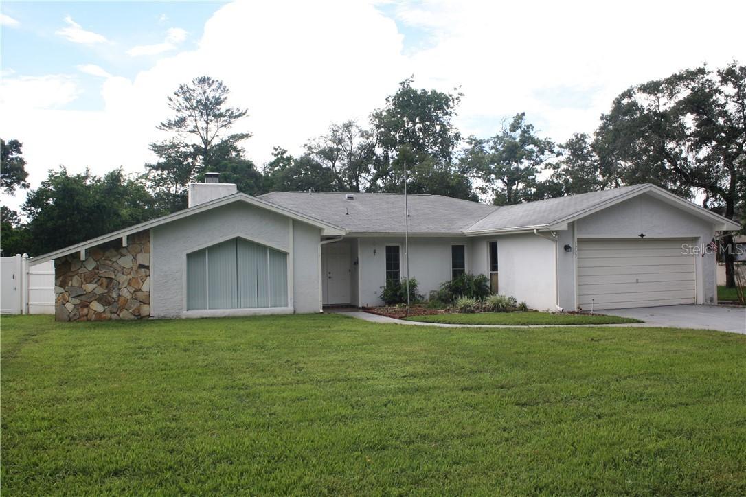 3227 Windbrook Ave., Spring Hill, FL 34609