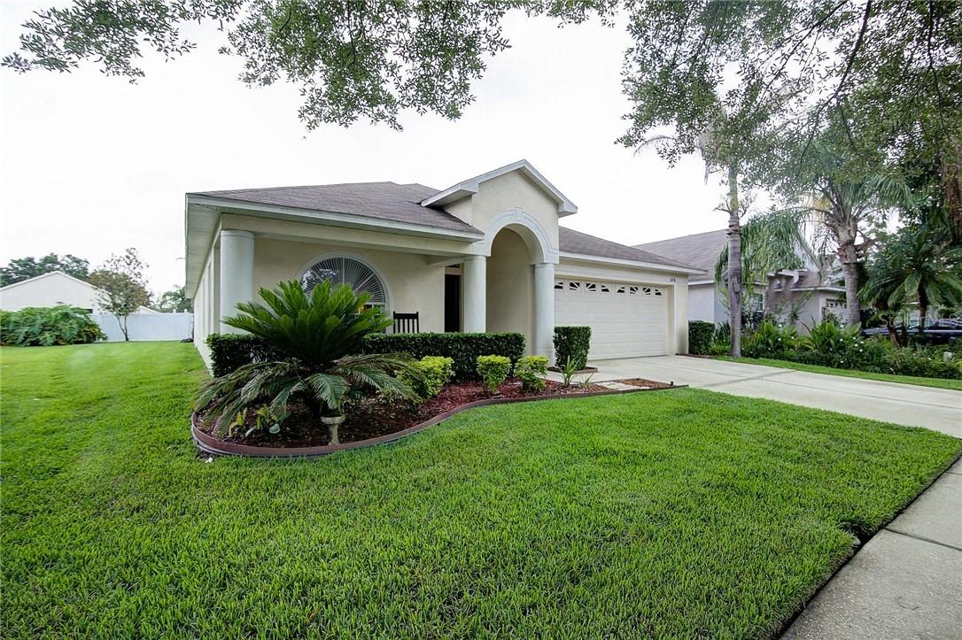 606 Straw Lake Dr., Brandon, FL 33510