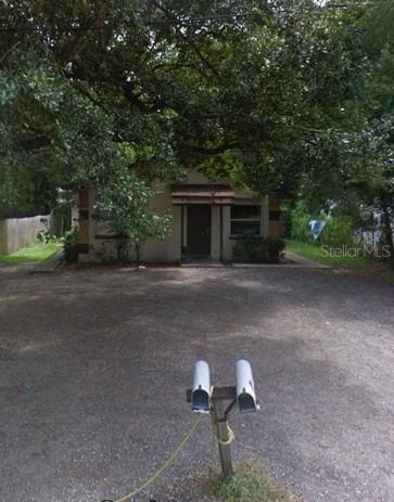 8713 N 48th St., Tampa, FL 33617