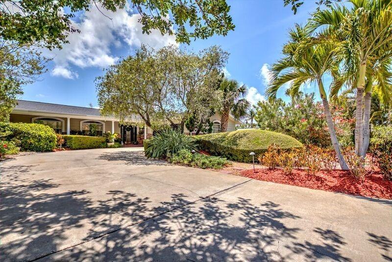196 1st St., Tierra Verde, FL 33715