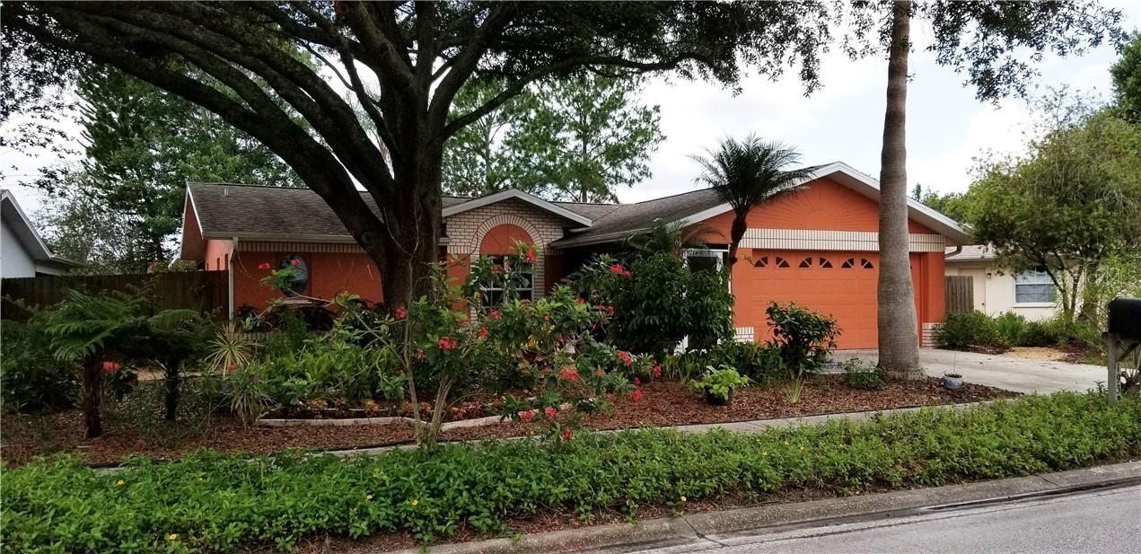 1933 Brainerd Ct., Lutz, FL 33549