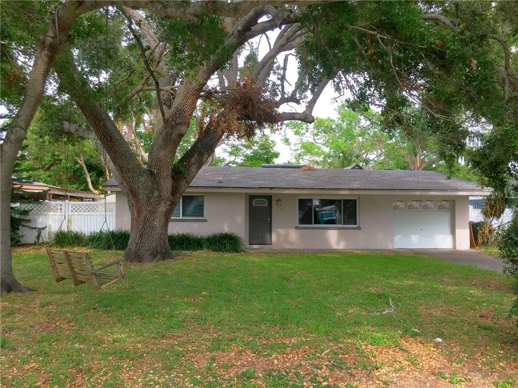 125 Mineola Dr., Largo, FL 33770