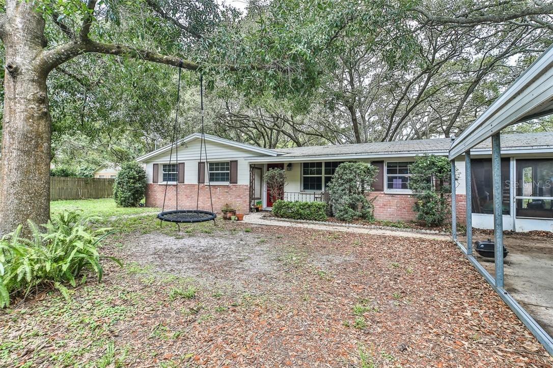 12912 N Oakleaf Ave., Tampa, FL 33612