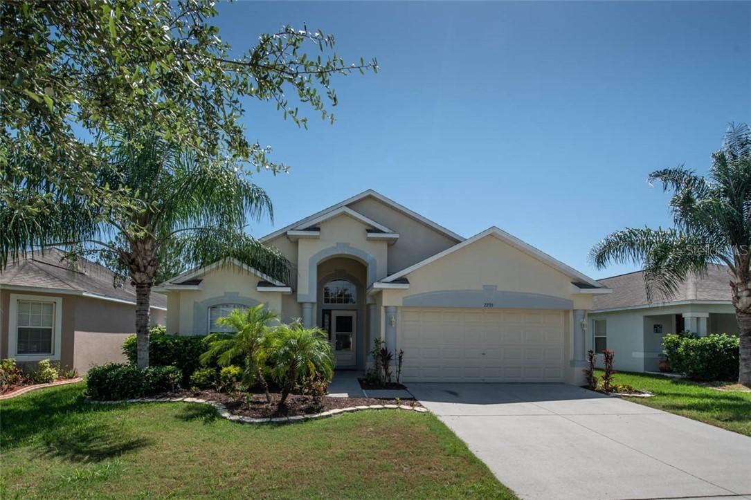 2235 Colville Chase Dr, Ruskin, FL 33570