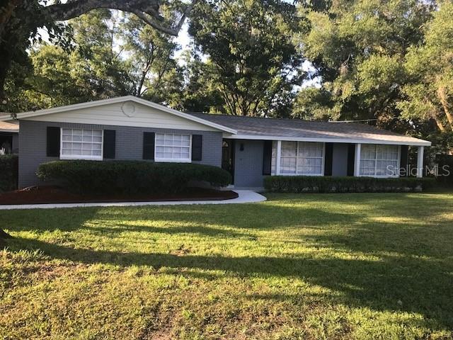 1412 Sunset Ln., Lutz, FL 33549