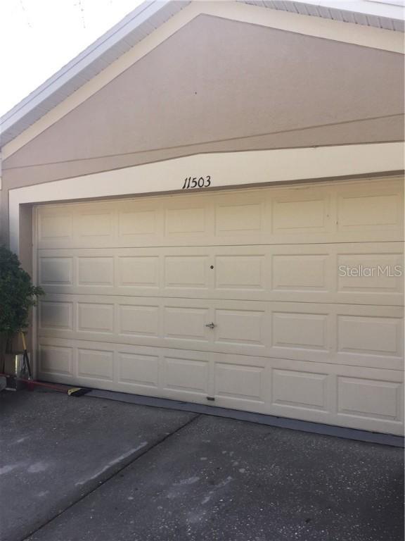 11503 Hammocks Glade Dr., Riverview, FL 33569