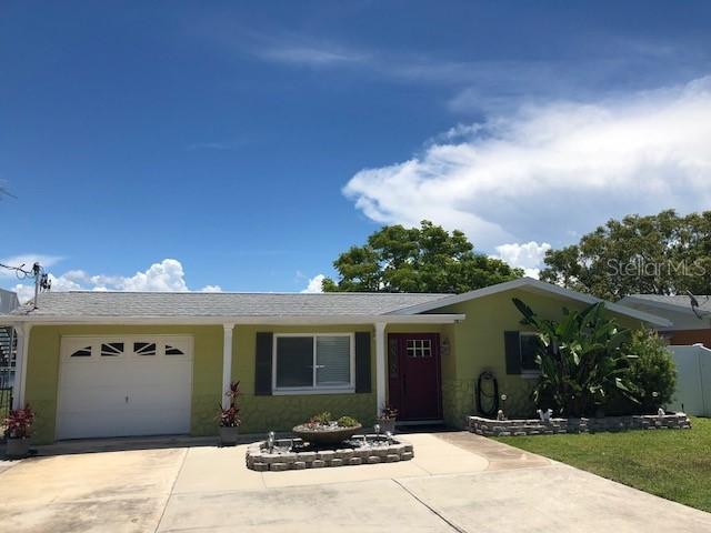 13704 Maria Dr., Hudson, FL 34667